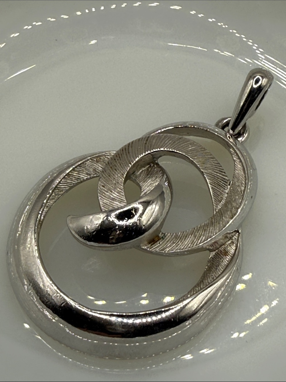 Vintage MCM crown Trifari Interlocking Circle Pendant - Silver tone 1960’s charm